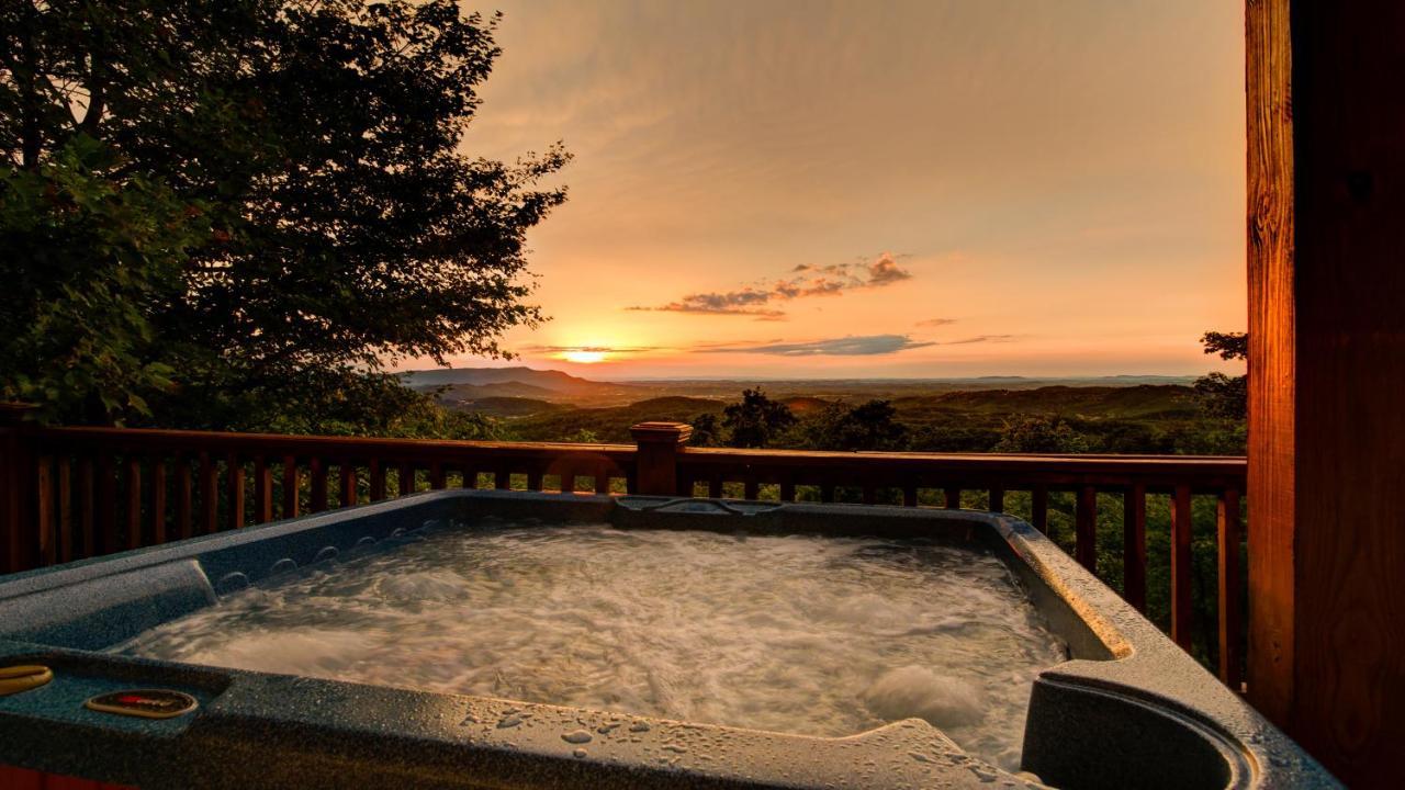 Incredible Views Hot Tub Close To Everything Sevierville Eksteriør billede