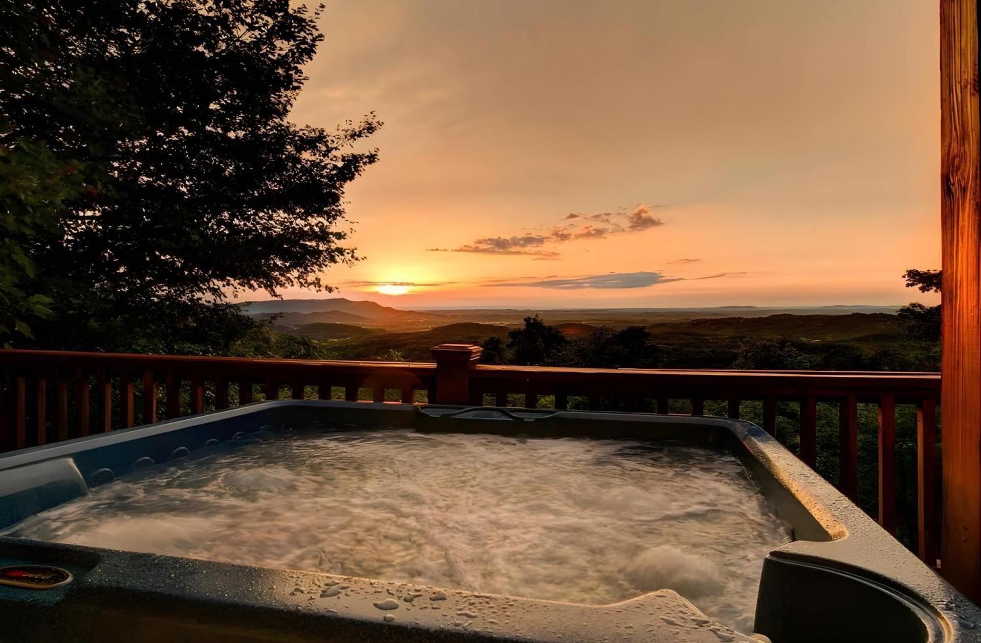 Incredible Views Hot Tub Close To Everything Sevierville Eksteriør billede